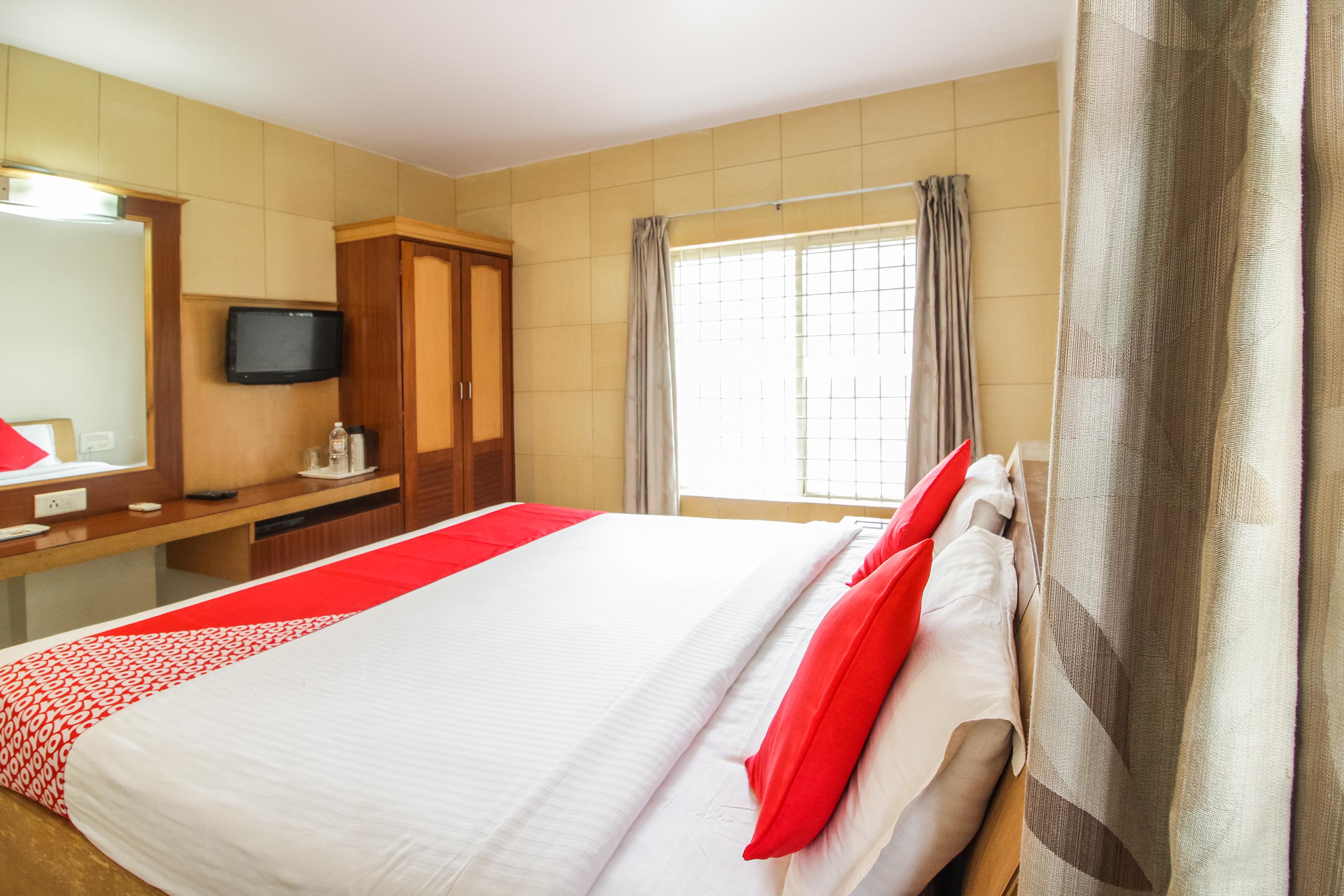 Hotel White Parrot 마이소르 외부 사진