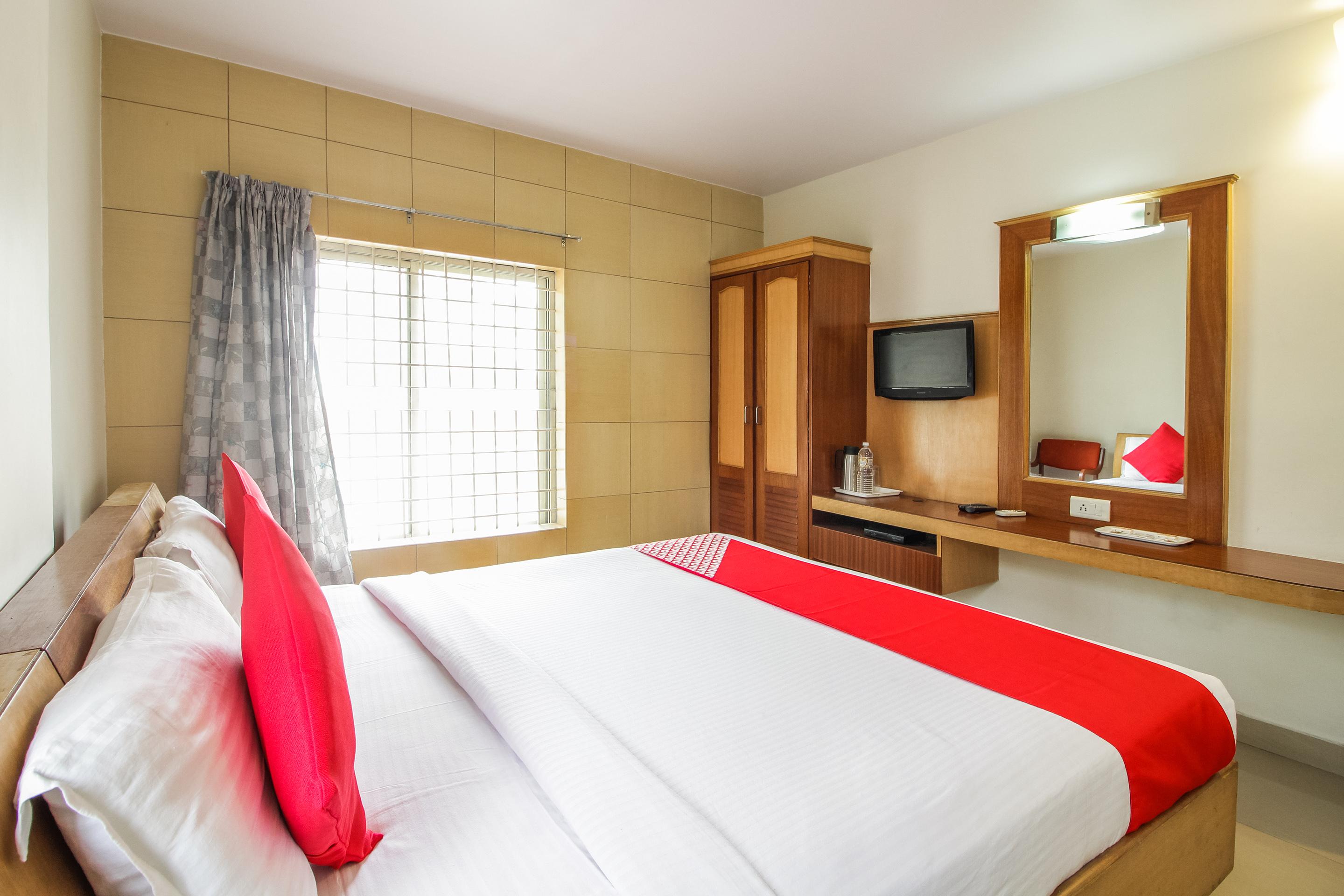 Hotel White Parrot 마이소르 외부 사진