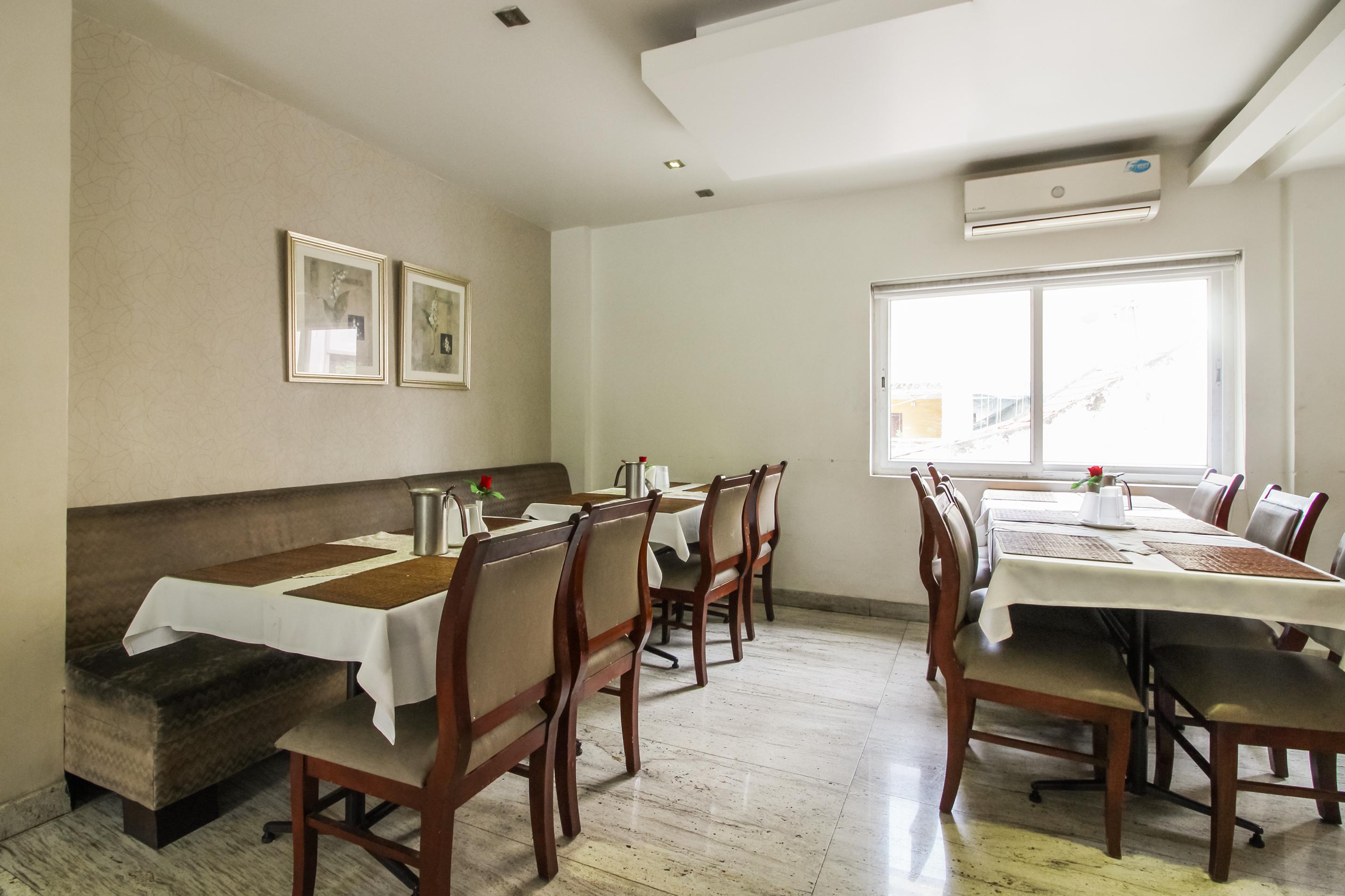 Hotel White Parrot 마이소르 외부 사진